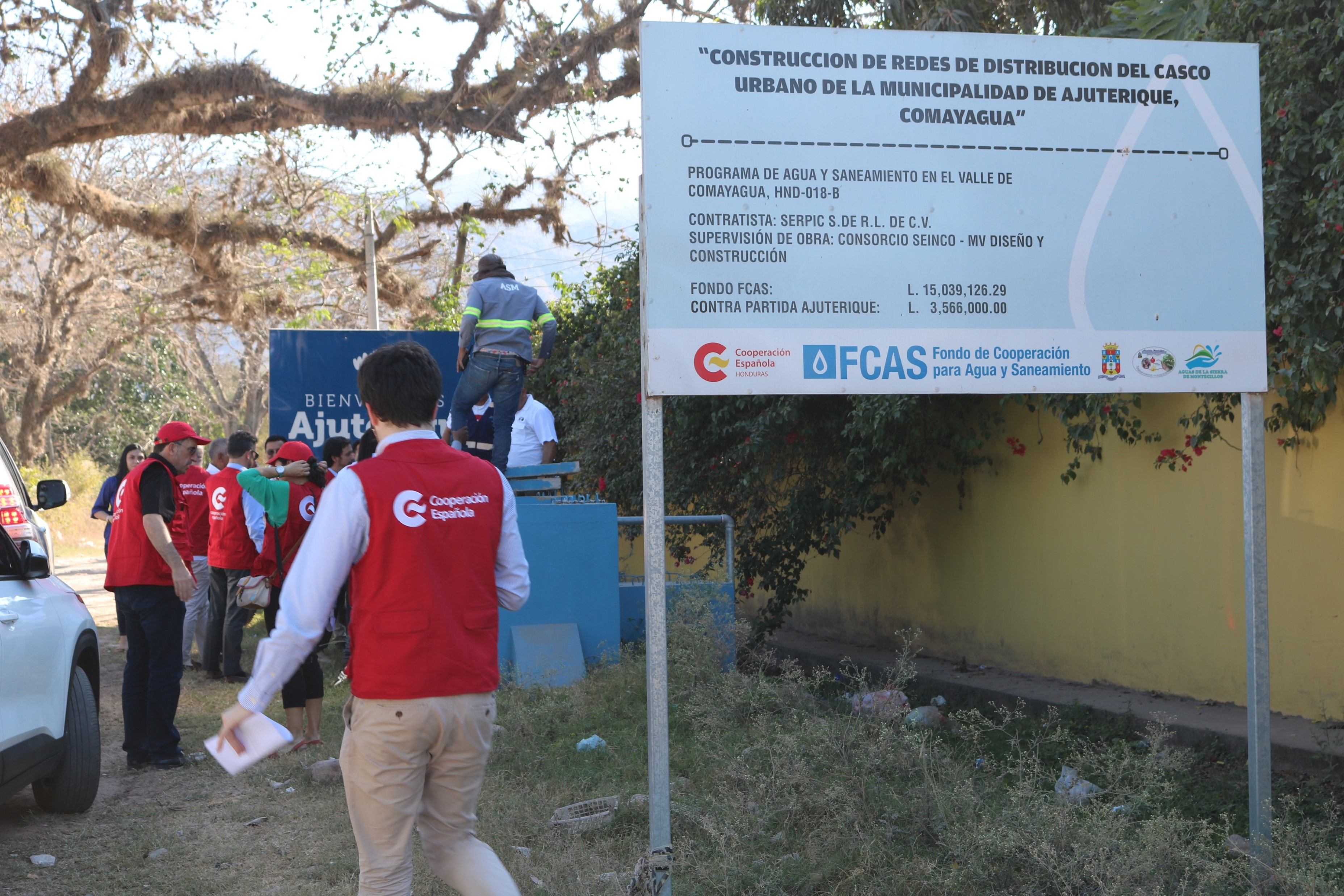 Con apoyo de España inauguran redes de distribución de agua potable en Ajuterique y Lejamaní