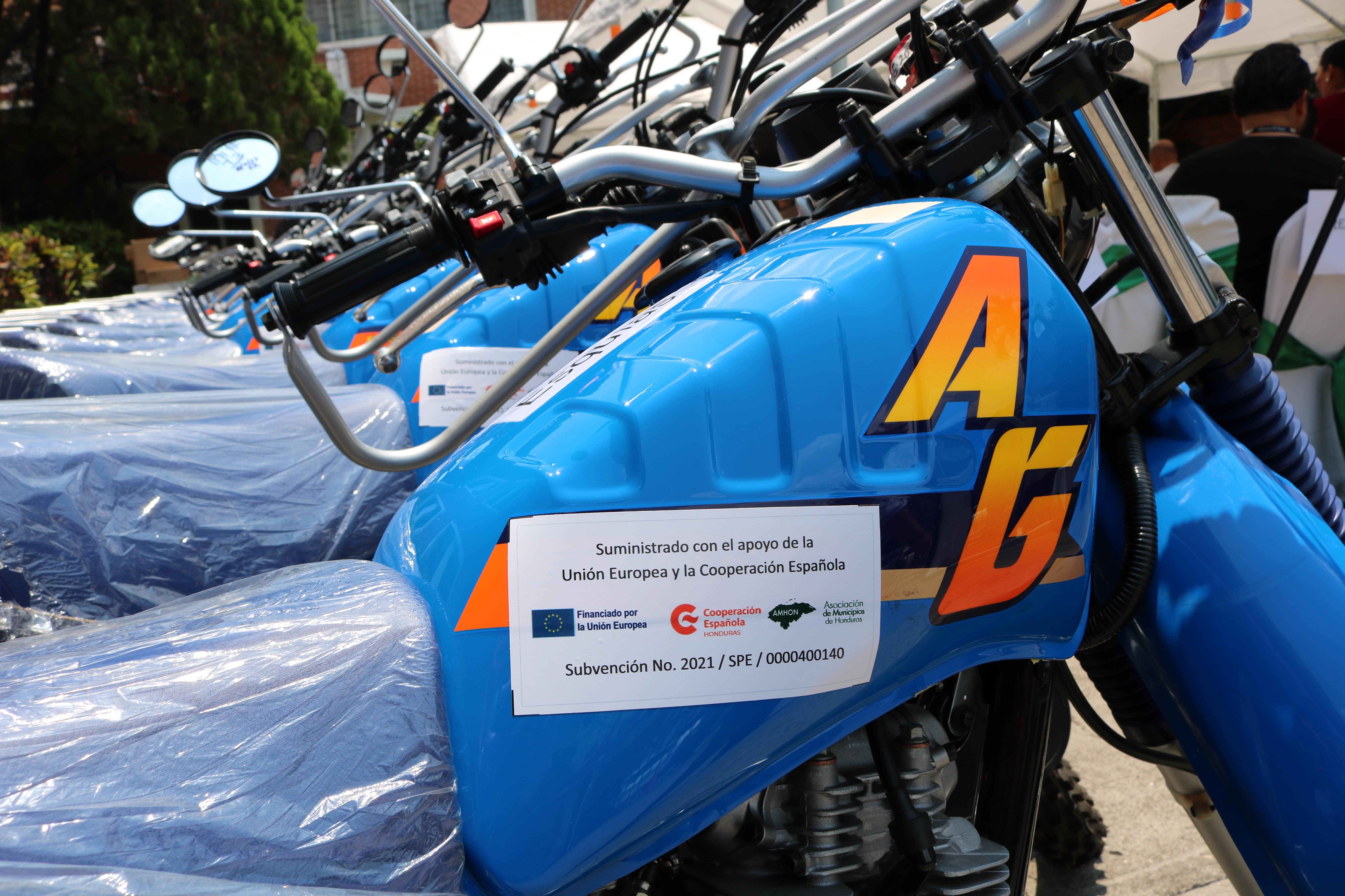 Se entrega apalancamientos financieros, equipo informático y motocicletas, para fortalecer la seguridad alimentaria y nutricional en 18 municipios