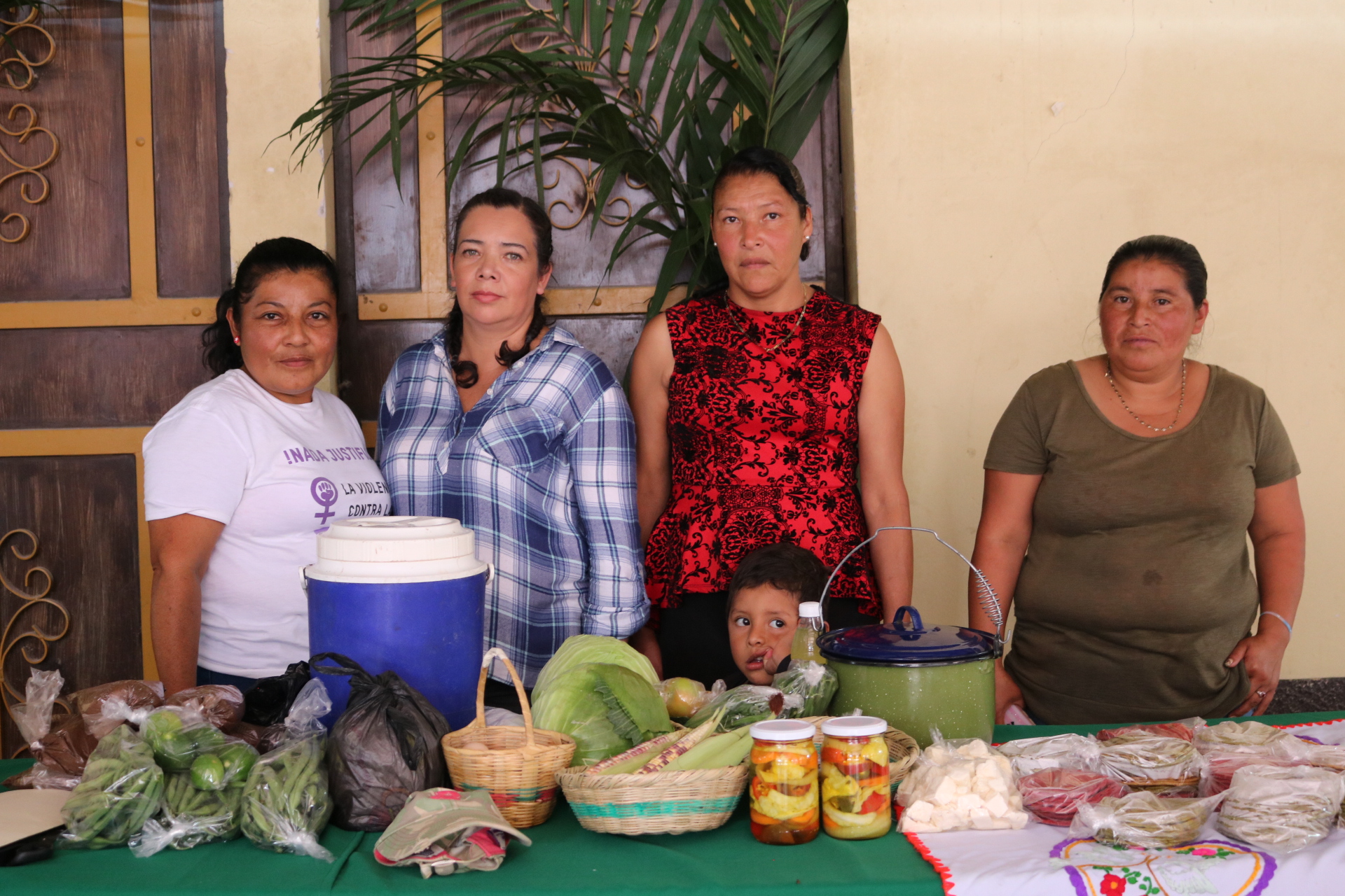 COOPERACIÓN ESPAÑOLA ACOMPAÑA LA ENTREGA DE PERSONERÍA JURÍDICA A 10 GRUPOS ORGANIZADOS DE LA PAZ