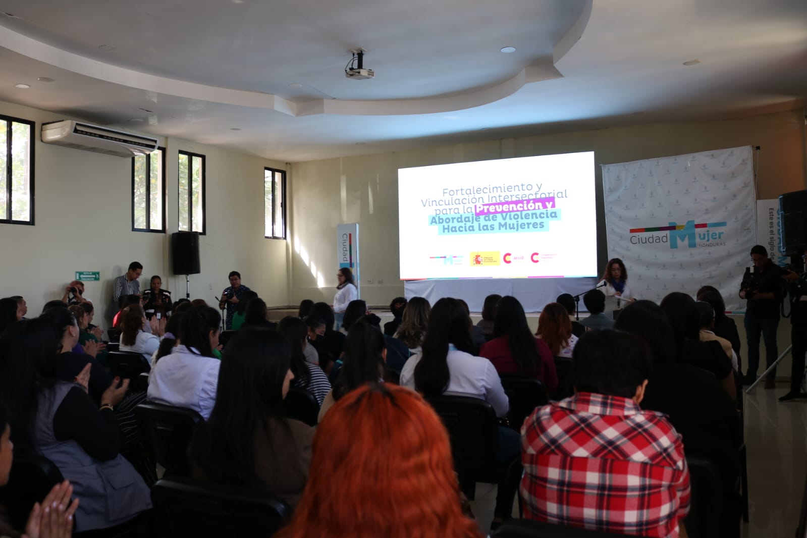 Ciudad Mujer y la Agencia Española de Cooperación (AECID), lanzan proyecto para prevenir y abordar la violencia hacia las mujeres hondureñas