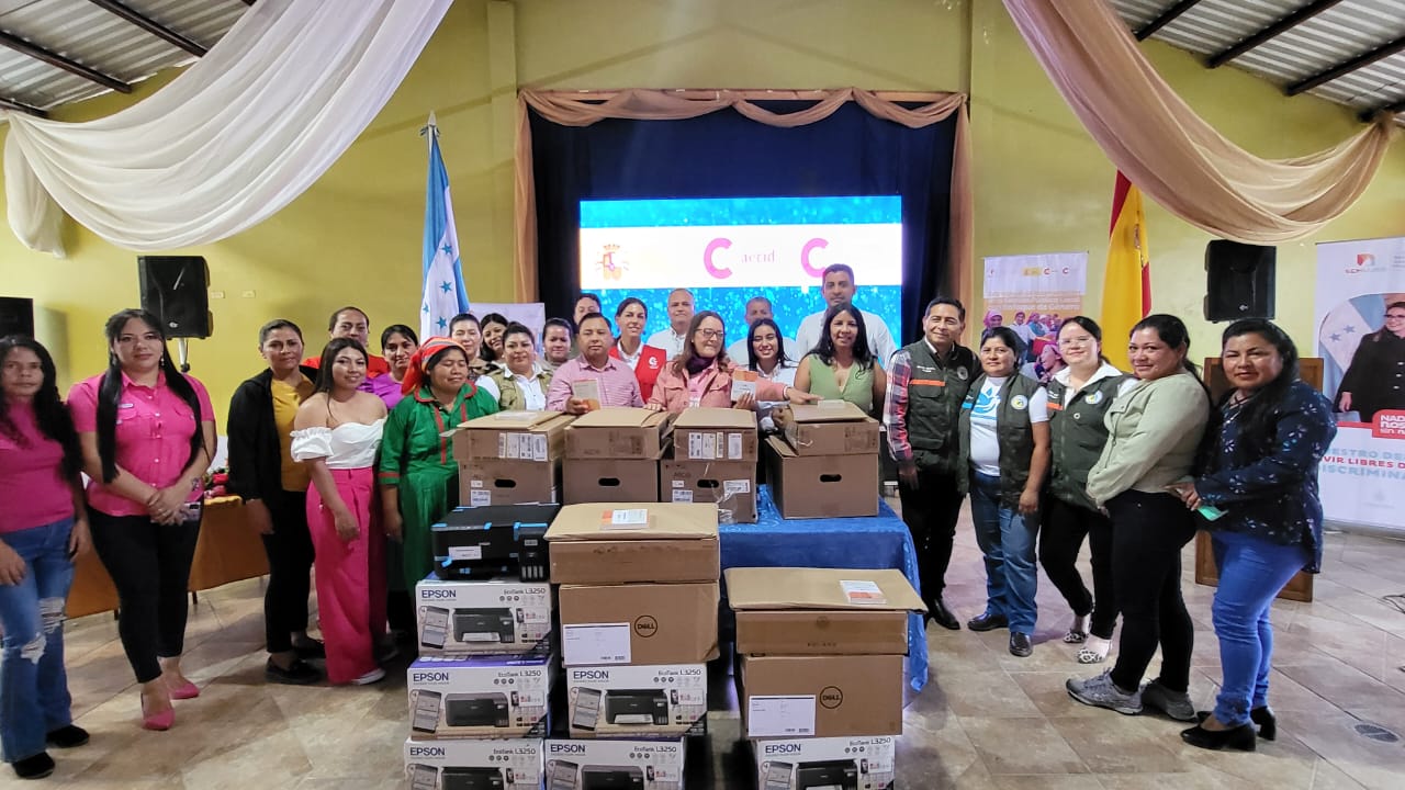 La AECID y SEMUJER impulsan la igualdad de género en la gestión pública local